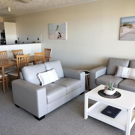 Moorings Beach Resort Caloundra Ngoại thất bức ảnh