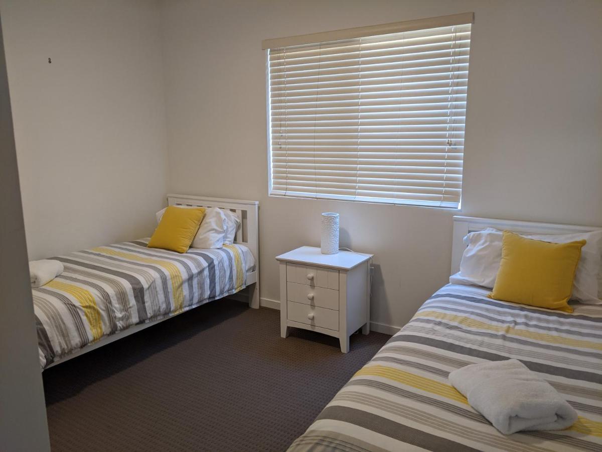 Moorings Beach Resort Caloundra Ngoại thất bức ảnh