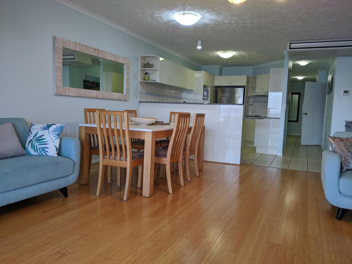 Moorings Beach Resort Caloundra Ngoại thất bức ảnh