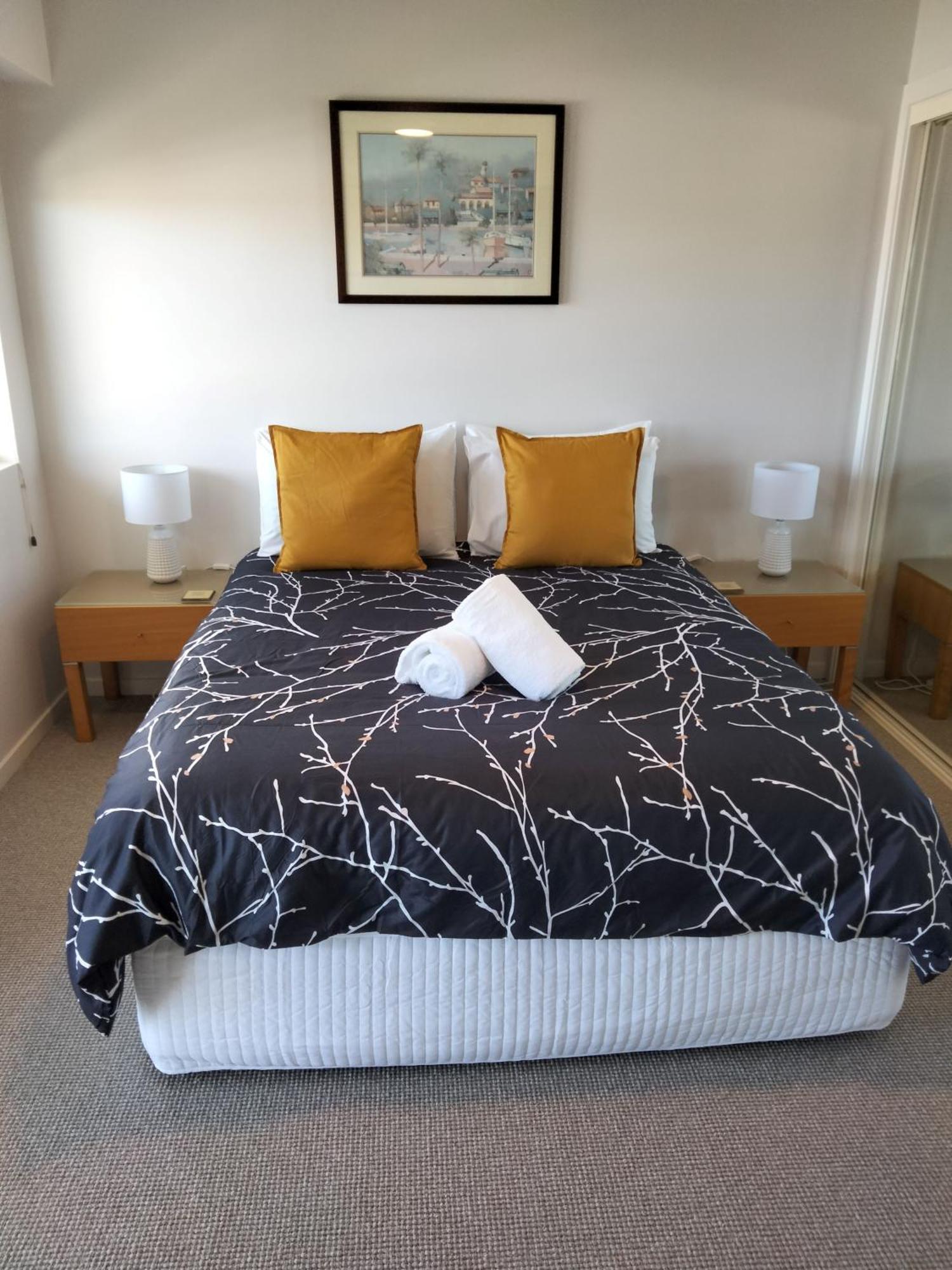 Moorings Beach Resort Caloundra Ngoại thất bức ảnh